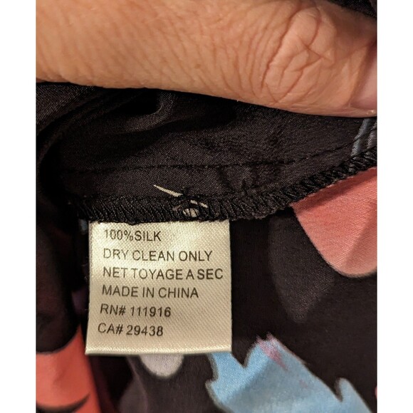 Yumi Kim Small 100% Silk Black Floral 3/4 Sleeve Blouse - Picture 7 of 7